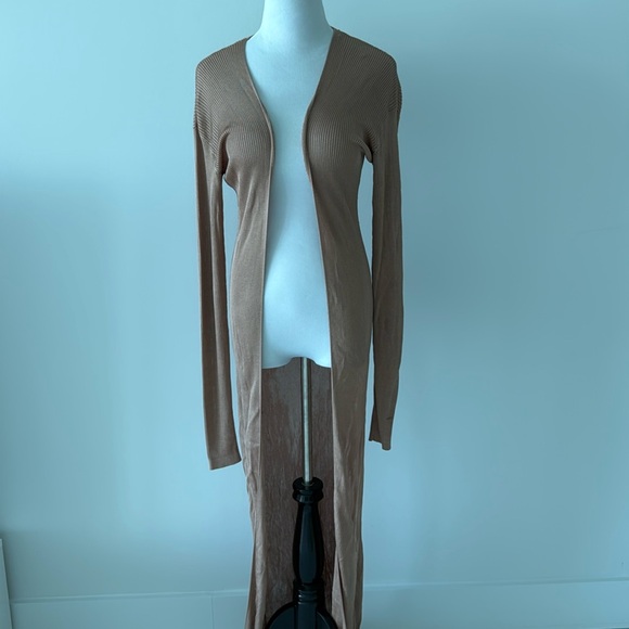 Cardigan House of London - Picture 1 of 4